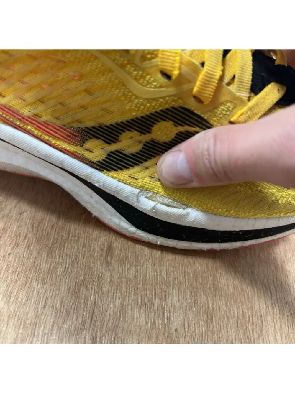 Saucony Endorphin Speed 2 Womens Running Shoes Sneakers Size 7 Yellow
